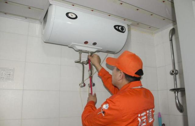家里的热水器2年没清洗，可能比马桶还脏，教你一招轻松清洗！