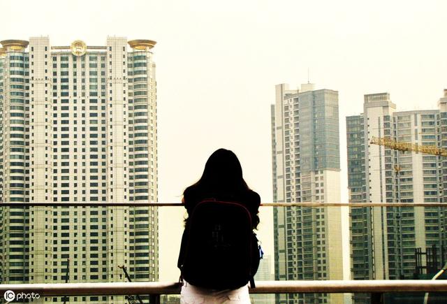 专家称 控制城市规模的最好办法 就是高房价