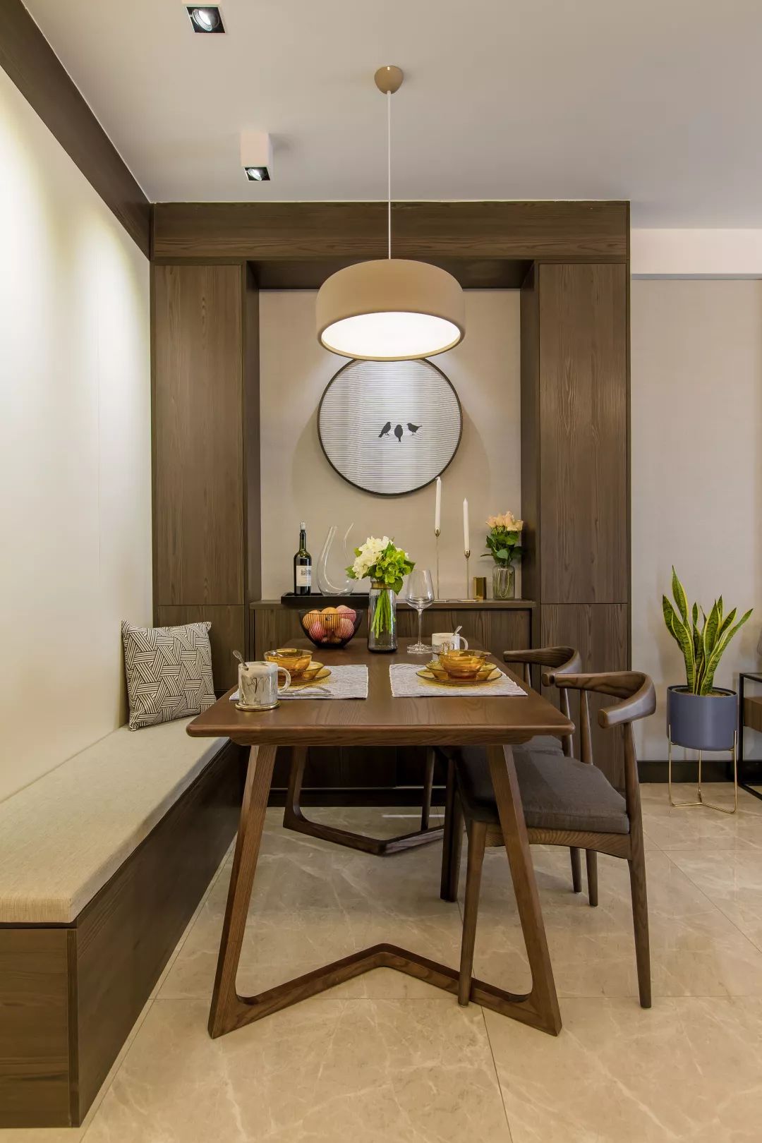 100㎡现代轻奢风，单身年轻男子的最爱！