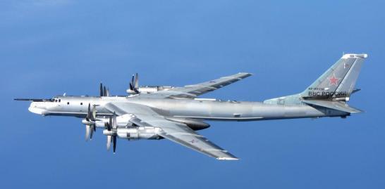 188吨空中巨兽现身日本海！日韩联手紧急拦截，专家：已经成常态