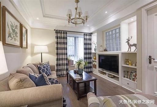 别人家都入住了，我们才开始装修，电视墙看起来最奇怪