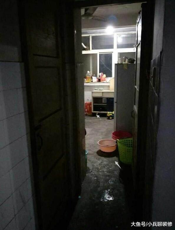 老公在深圳1500块租的烂房子，又脏又破，潮湿昏暗，谁看了都害怕