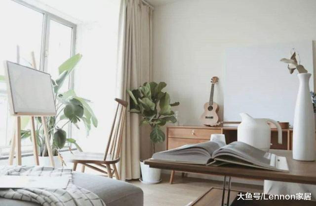 为什么越来越多人阳台不装推拉门？老师傅说出真相，占地方难清洁