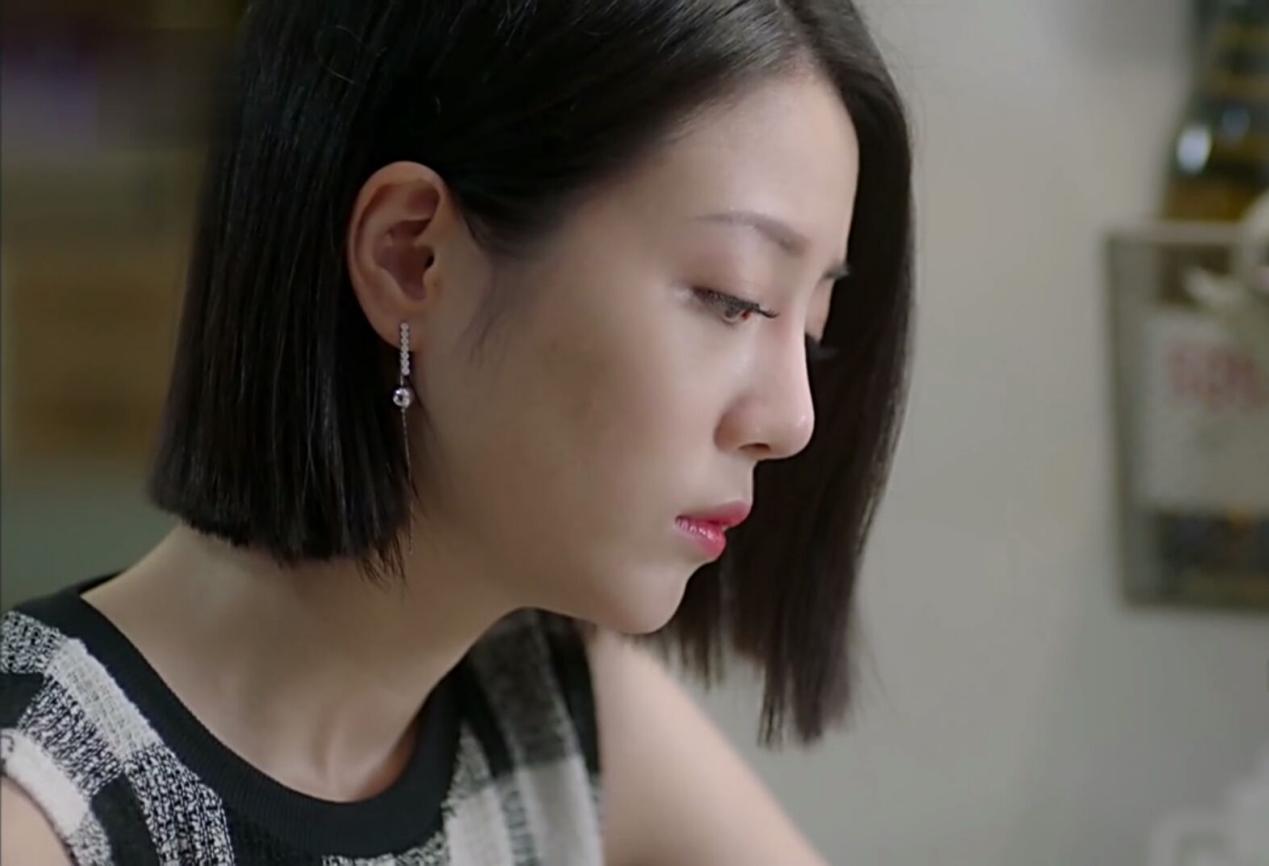 漂亮的李慧珍遇到喜欢的人要去追求，千万别让自己后悔