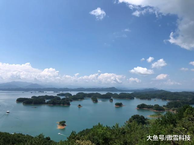 一个小县城，房价高的离谱啊，都快破2万了