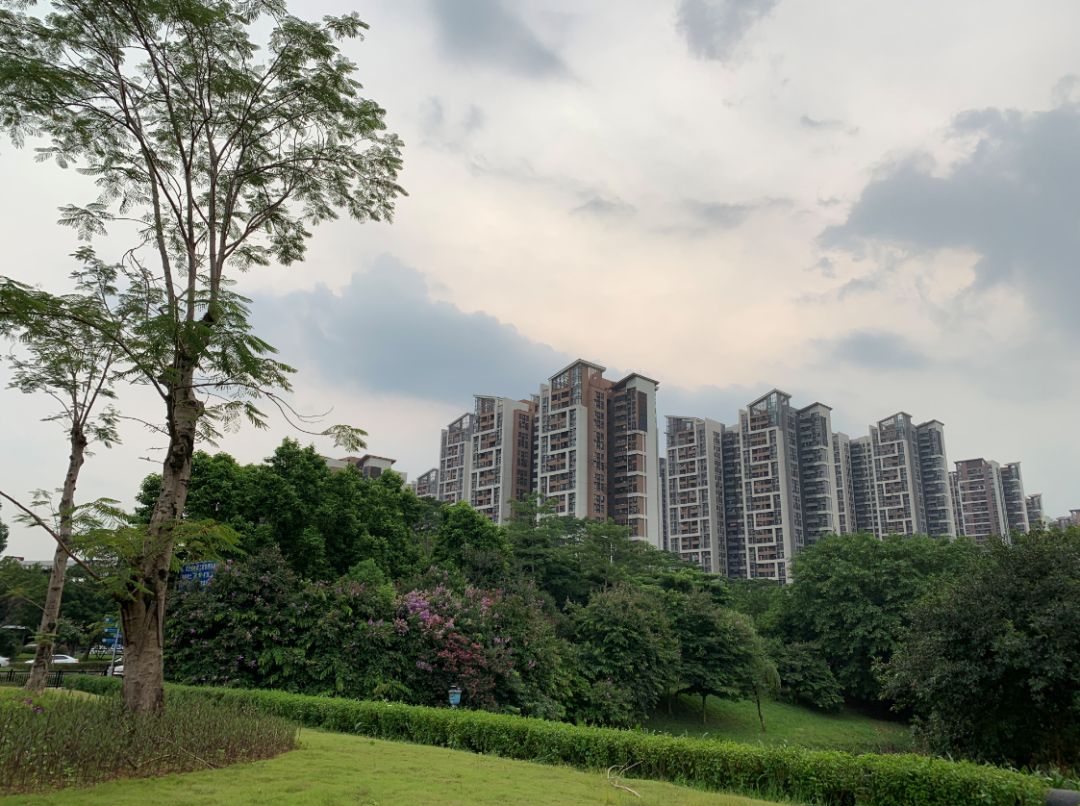 惊了！萝岗万科东荟城二手房刺破4万/㎡！