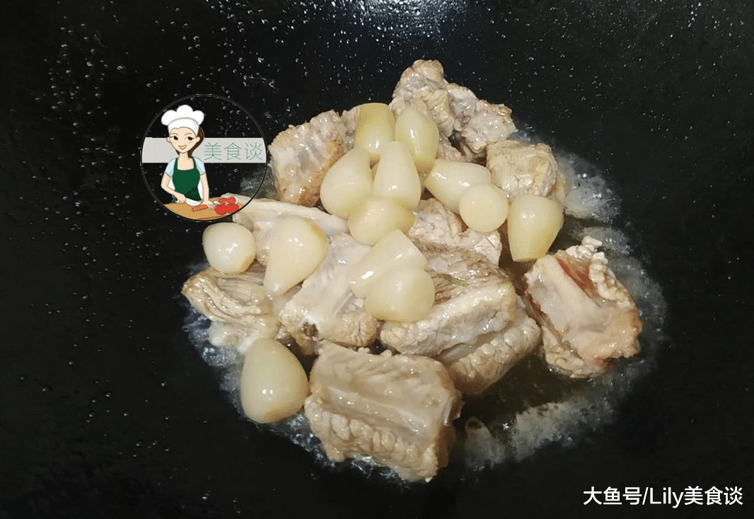 这菜，儿子三天不吃就会馋，一口一块，香到舔盘子，做一盘不够吃