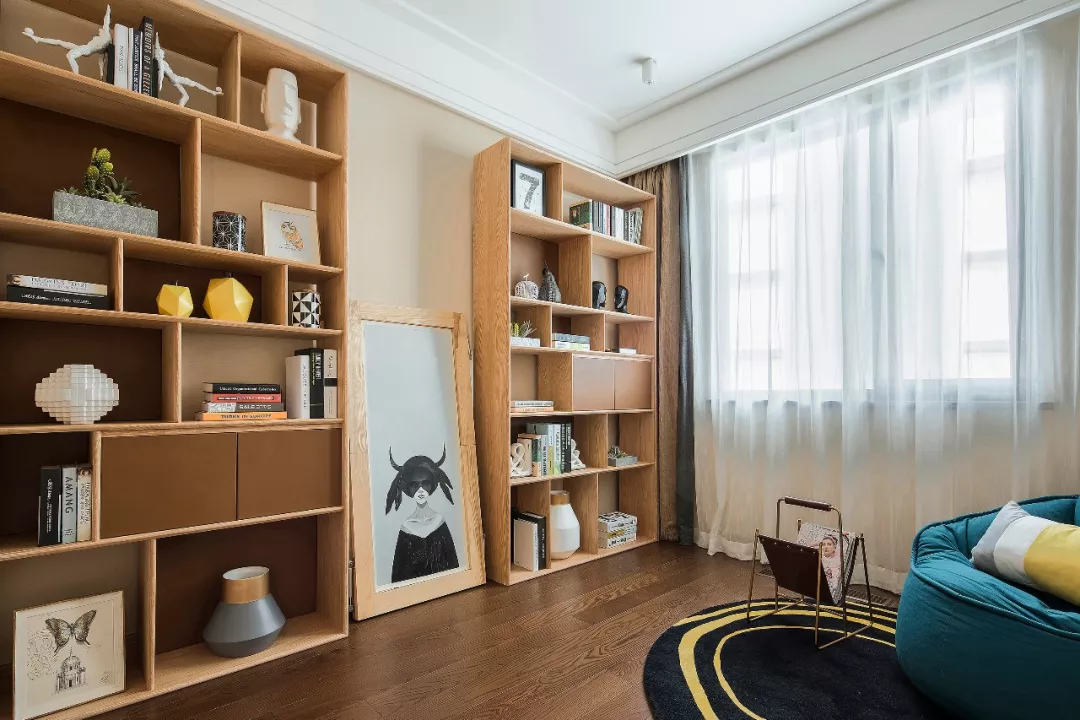 117平的现代北欧风三居室，简洁硬朗的造型真好看