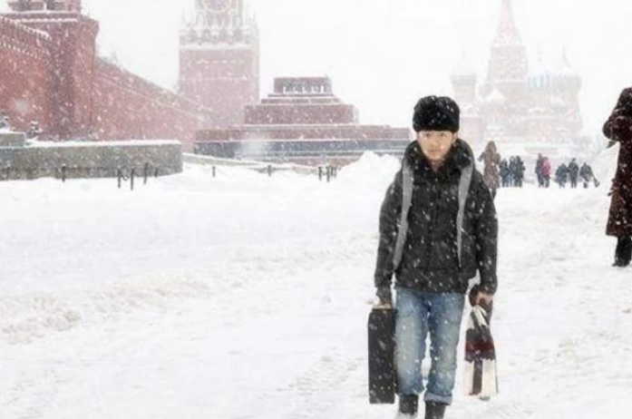 令中国人骄傲的“两名黑客”，一位将红旗挂到白宫，另一个拒马云邀请