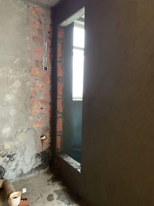 工匠精神铸就固若金汤雄关，元一时代花园墙体胜利完工