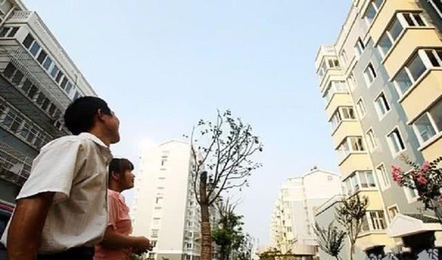 房价高可以先租房，专家认为年轻人没必要过于着急买房