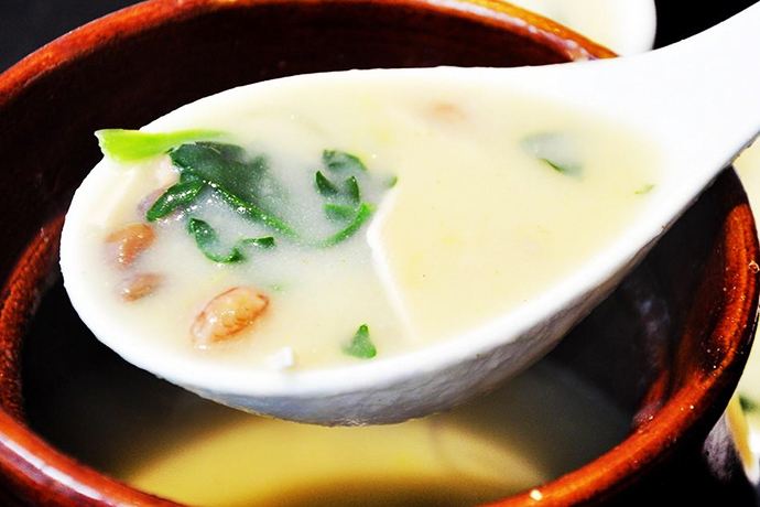 泉城美食咸香好做又养胃的甜沫，吃了保证你胃口大开。