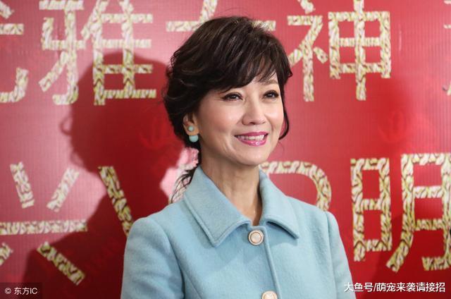 颜值与年龄严重不符的6位女明星曝光，网友：个个似少女！