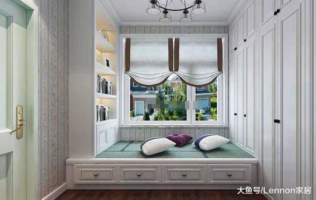 卧室小、放不下大床，过来人教你这么设计，大气实用省空间