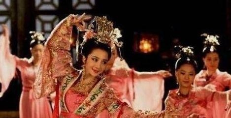 古代买一个丫鬟需要多少钱？难怪那么多男人三妻四妾