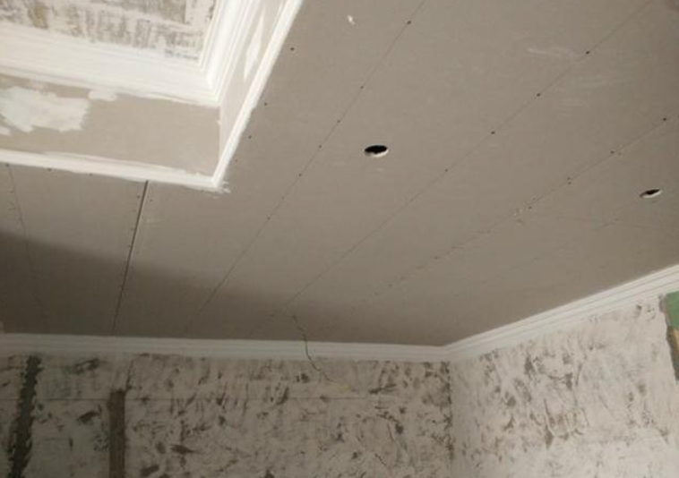 一个很普通的造型顶，没想到加了三圈线条后，效果会这么好