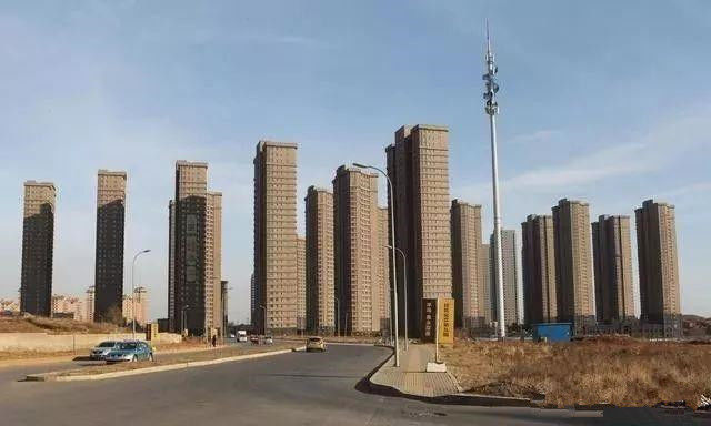 2020年房能降下来吗？外卖小哥''直言不讳''，这话确实有道理