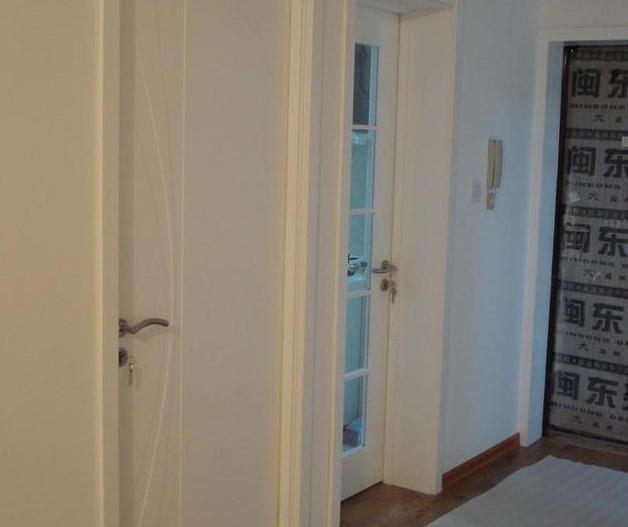 木门到底要怎么装才安全又牢固？怪不得我家一装好就松垮垮的