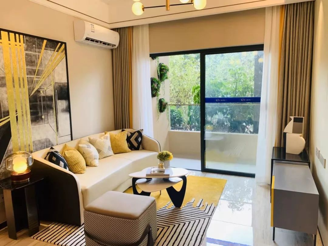 1日6盘！单盘10000人！盘盘爆满！广州新盘够“猛”!