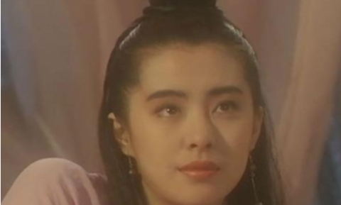 曾经的一代女神，因“小三”名号被迫退出娱乐圈，如今美丽依旧！