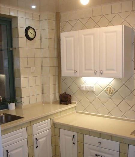 自己动手砖砌橱柜，3千块钱的成本做出3万块钱的效果，逆天了！