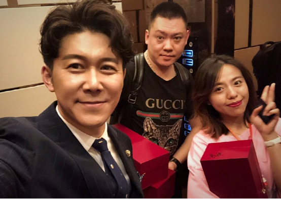 ?带你看看高进住的豪宅，一首歌吸金千万，过上富豪般的生活