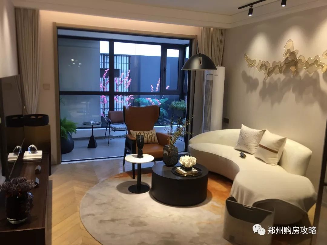 点评郑州北龙湖杨金附近美盛北龙台