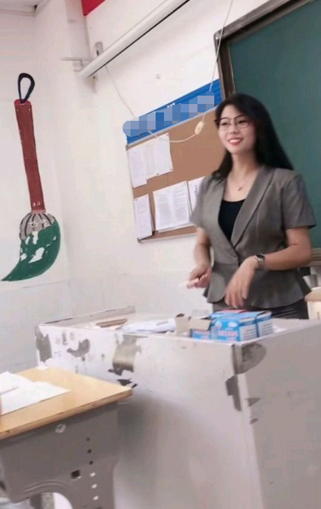 怪不得都说老师是最美的，还真是！