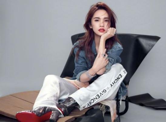 偶像剧出道的超人气女生，杨丞琳想凭借实力