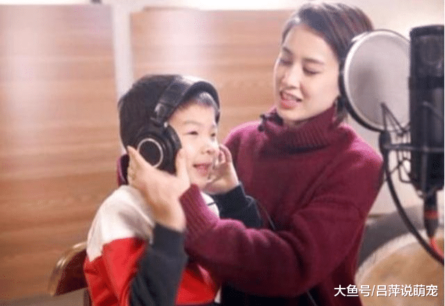 黄圣依9000块的手机壳算什么？霍思燕给儿子的水果，价位更是惊人