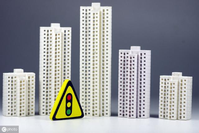 连一块砖头都在暴涨！你说房价不涨，请你先问下这块砖答不答应？