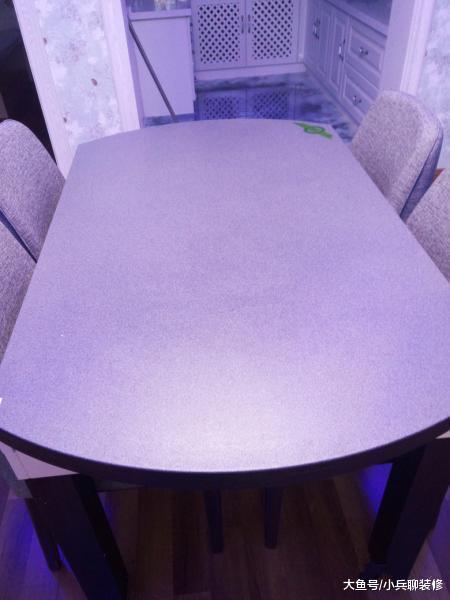 137平新房装修只花13万，卫生间4D瓷砖超有个性，太赞了！