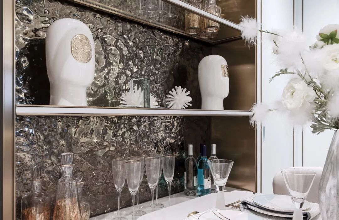 96㎡现代中式，Tiffany蓝+中式感，禅意端庄的浪漫