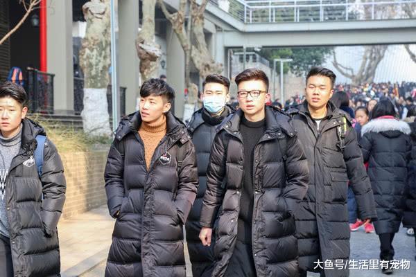 南京藝考搶頭條，蛇精臉終于不吃香了，高級臉突出重圍！