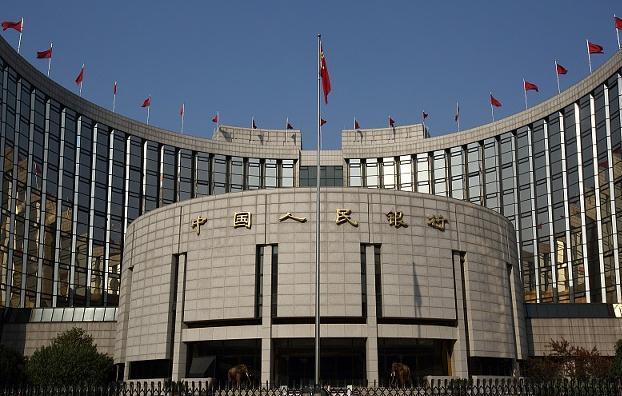 一个信号，国家出手帮忙传递购房新导向，楼市“降息+回落”？