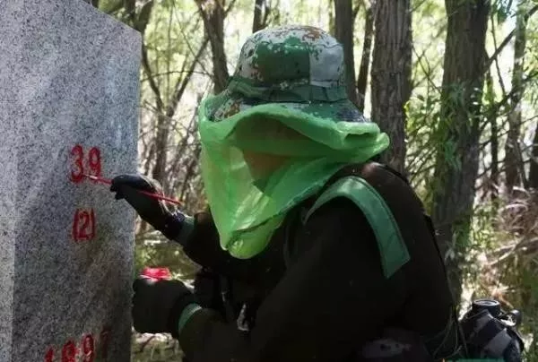 八一，向无言的战士致敬！