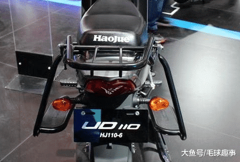 仅售4880元，经典轻型弯梁摩托车，代步神器，百公里油耗1.3升