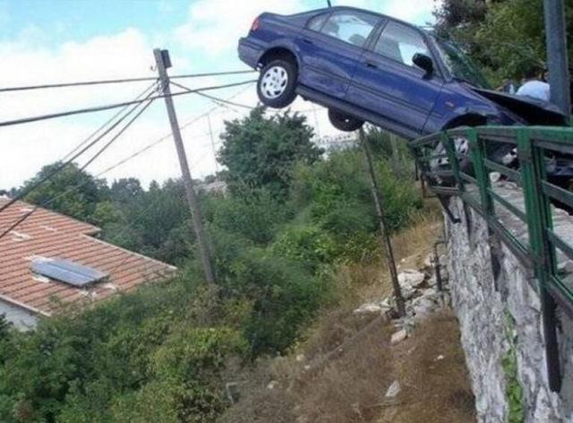 那些最“离奇”的交通事故，你一定不敢相信自己的眼睛