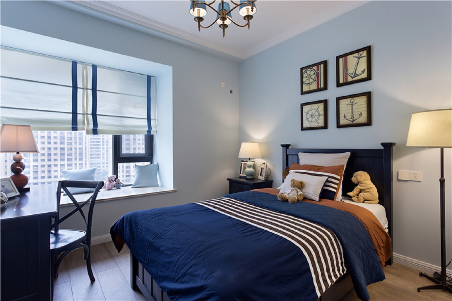 清爽简约美式3房2厅装修图，客厅沙发背景墙的设计真好看！