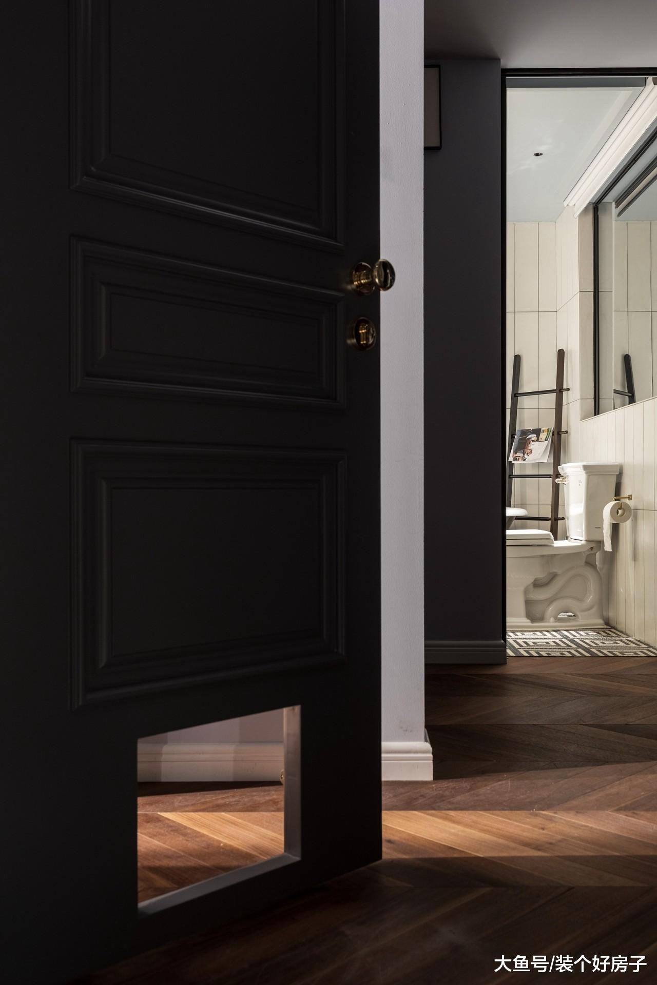 配色高级，坐拥3个超大衣帽间，她180㎡的家看起来就很贵！