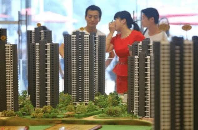 5-8年后，“留钱”和“留房”哪个收益大？内行人给出了分析