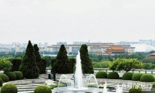 带你看看王艳住的豪宅，在北京价值过亿，阳台能看到故宫