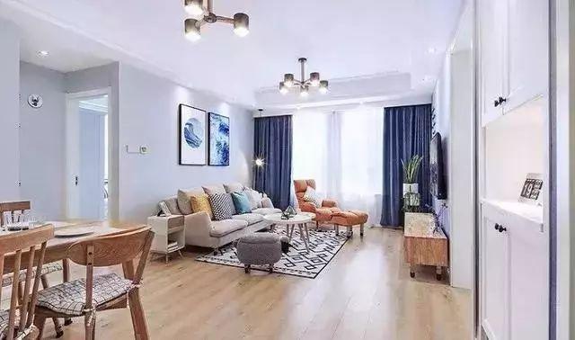 76㎡小户型，不仅有两居还挤出衣帽间