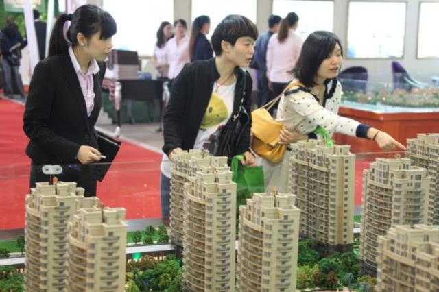 为什么中国房子卖不出去，开发商还要一直建？曹德旺终于说出实话