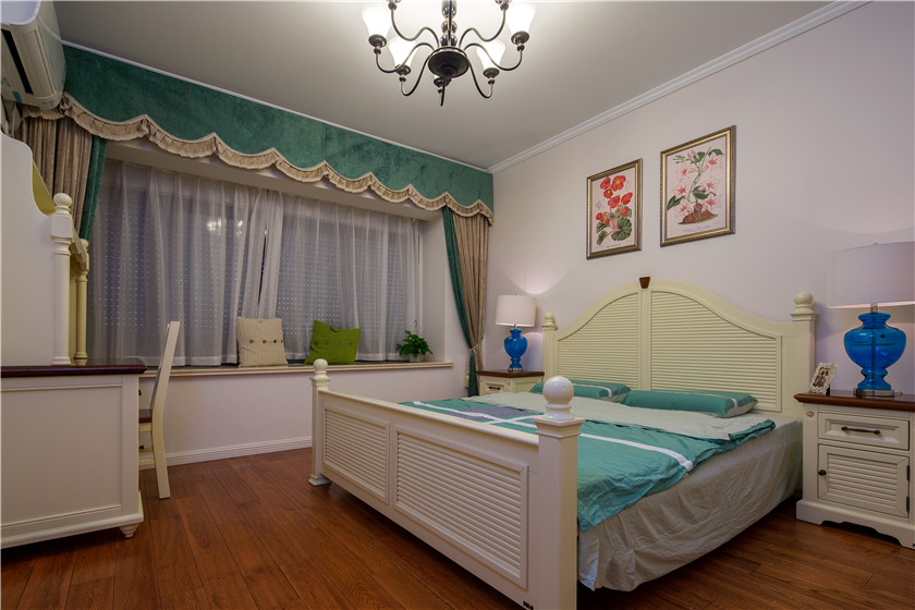 120平美式田园风3居装修，餐厅不仅做足了收纳，而且还很有格调！