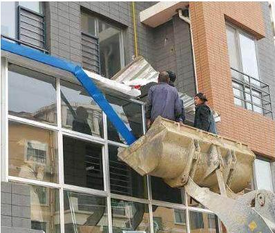 ?阳台不要这样设计，物业一看就要阻拦，还好我家早知道