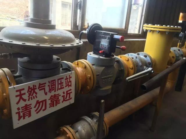 夹江瓷砖30年逆袭记：74家陶企完成煤改气，一条生产线减至50余人