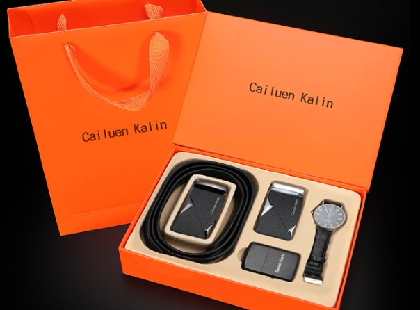 气度非凡的男士皮带，造型更轻松