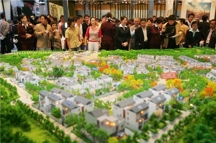 央行宣布重磅消息，房贷利率要变！对你有啥影响?速看详解→