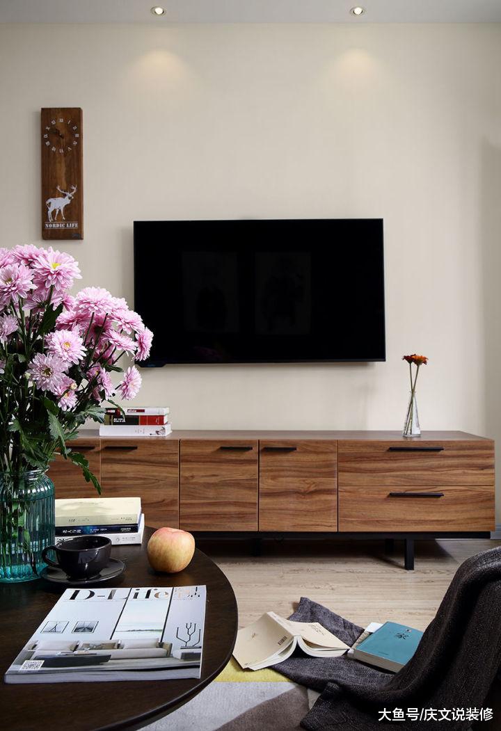 蓝色的调调，让家里有一种清新，安静之美